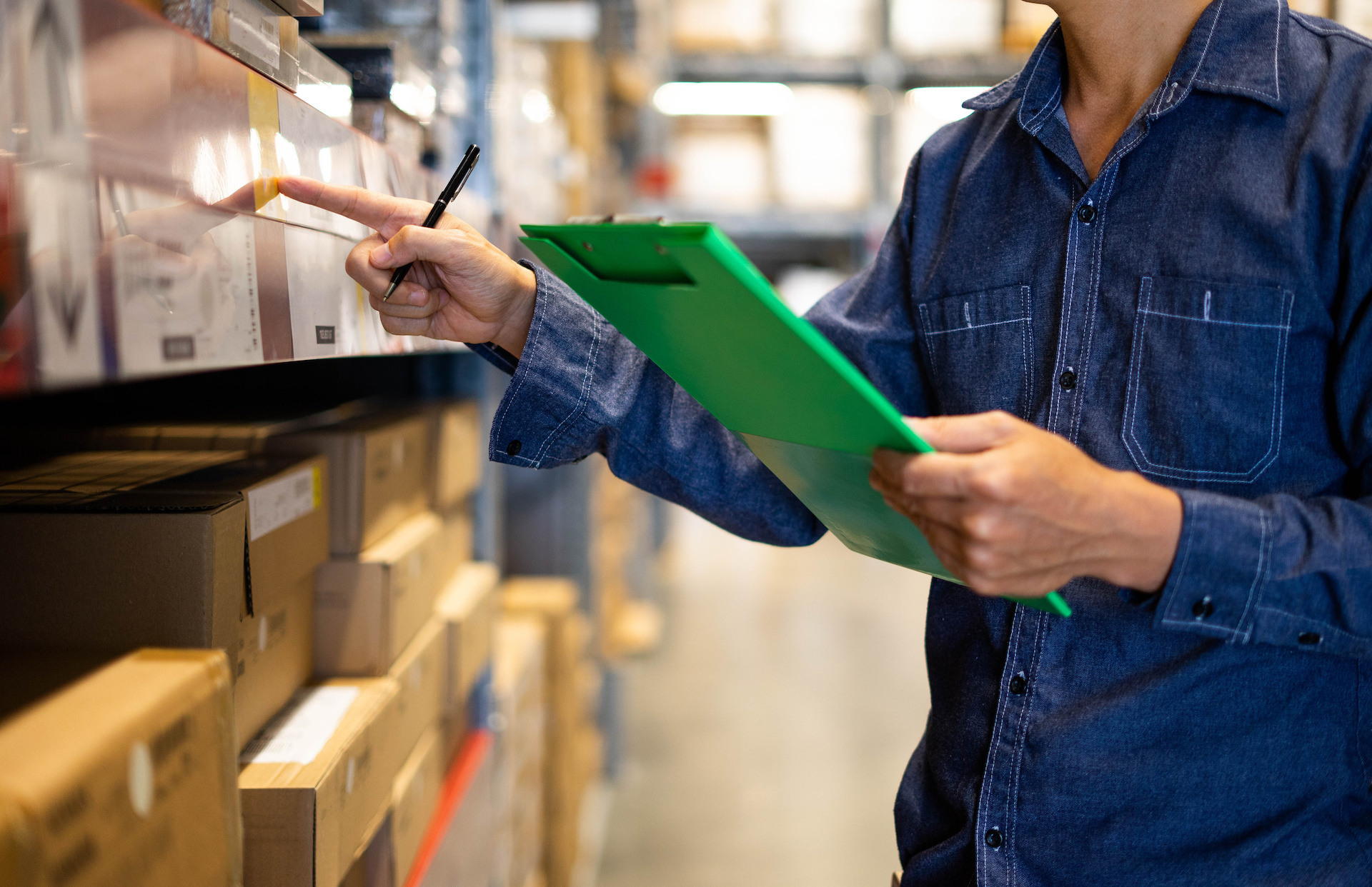 9 Tips to Improve eCommerce Inventory Management