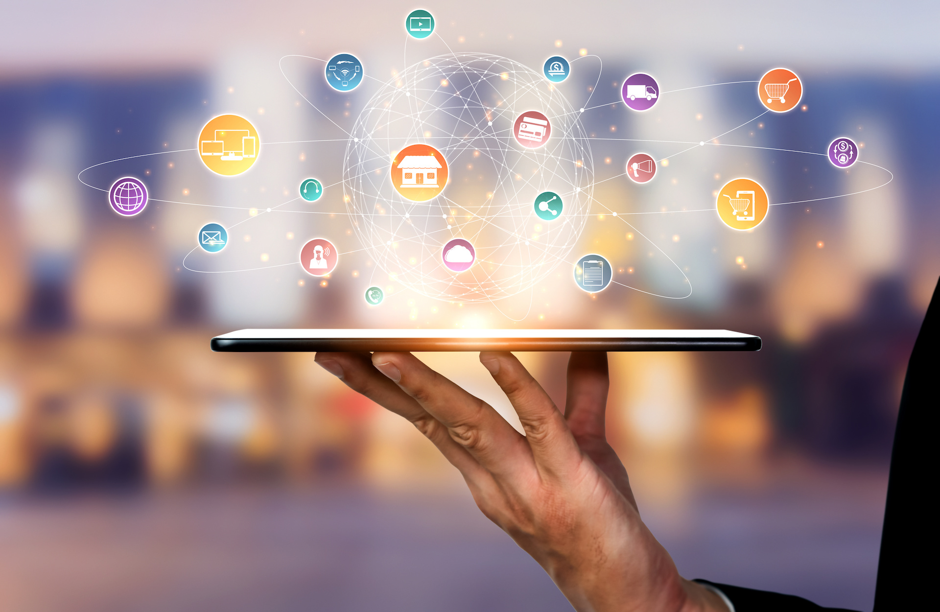 Exploring Channel Dynamics: A High-Level Guide for Furniture Manufacturers in eCommerce