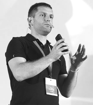 KUBA ZWOLINSKI